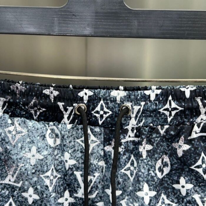 Shorts Louis Vuitton LV239 - Image 3